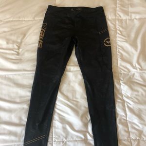 Virus Compression Leggings